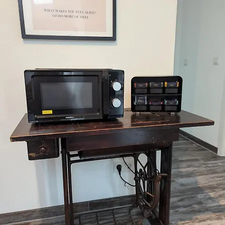 2 Bedroom Guest With Terrace Appartement Oberbrechen