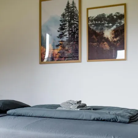 アパート 2 Bedroom Guest With Terrace