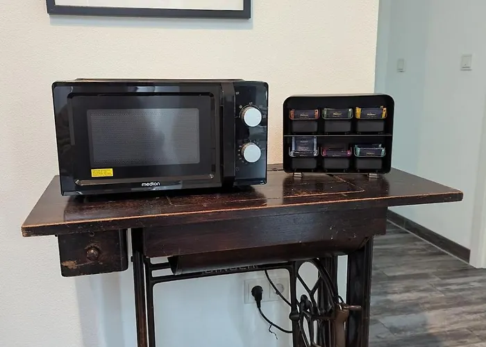 2 Bedroom Guest With Terrace アパート Becheln